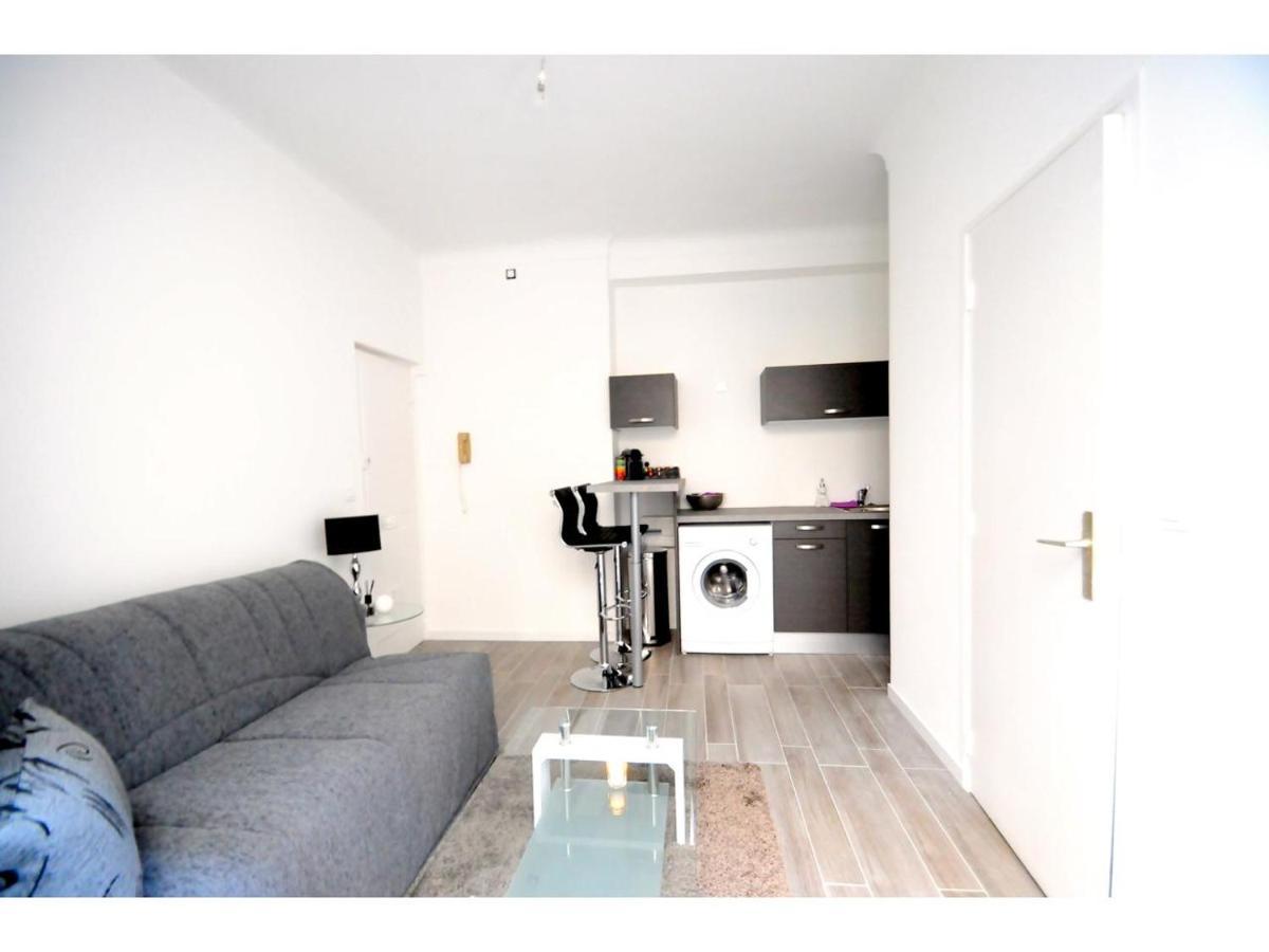 Superbe studio meublé cosy avec patio au calme Jean médecin Niza Exterior foto